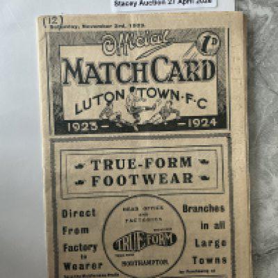 1923 - 1924 Luton v Watford Football Programme: Good condition with team changes. Number written to cover.