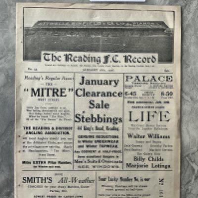 1927 - 1928 Reading v Bristol Rovers Football Programme: Excellent condition ex bound with no team changes. 
