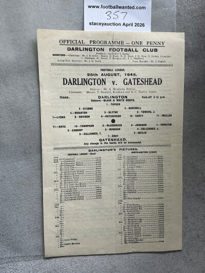 45/46 Darlington v Gateshead Football Programme: Excellent condition single sheet with no team changes. Both teams first league match after the war.