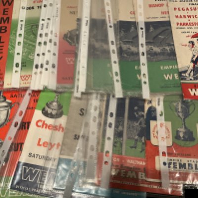 Amateur Cup Final Football Programmes: 1950 - 1974 at Wembley lacking 1964 and 1972 with the addition of 1967 replay. Instructions to sell. Very good. (24)