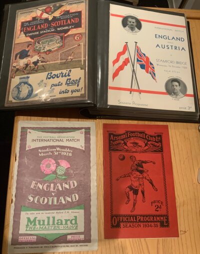 England Home Football Programme + Ticket Collection: Very nice collection from 1928 to the 50s with many played away from Wembley. Programmes include 1928 1932 1934 1936 1938 v Scotland, 1932 Austria at Chelsea, 1934 Italy, 1936 Hungary, 1938 Rest of Europe all at Arsenal, 1937 Czechoslovakia at Tottenham. There are also 8 programmes from 1946 to 1950 not played at Wembley and some more that are played at Wembley. Second folder has 16 programmes with tickets at Wembley from 1946 to 1961 including 1953 and 1963 Rest of the World. Most modern programme is an original 1966 World Cup Final. Mainly very good. Must view. (2 folders)