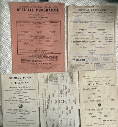 1940s Football Programmes: 44/45 Grimsby v Rotherham, Chelsea v Arsenal, Leicester v Aston Villa, 43/44 Arsenal v Tottenham, Charlton v Watford. Good. (5)