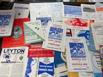 1960s Football Programmes: Includes single sheets reserves and a few pirates. Good West Ham and non league content. Couple earlier and later. Very good condition. (60)