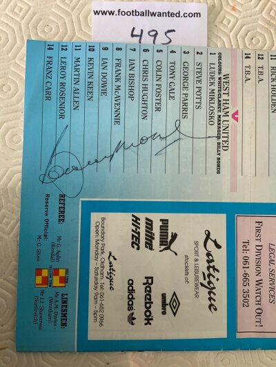 Bobby Moore West Ham Football Autograph: Signed to rear without dedication of a West Ham away programme at a Oldham in 90/91.