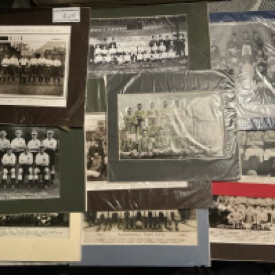 Old Mounted Football Team Groups: Some famous teams including the 1922 cup winning team 1905 Leicester Fosse, Manchester United 1919 and more. Probably replica team groups but hard to tell behind plastic protection. Good. (10)