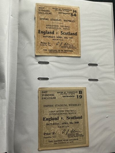 England Home Football Ticket Collection: Nicely displayed in folder with no duplication. Includes 1947 1949 1953 1955 1959 Scotland, 1951 Argentina, 1952 1956 Wales, 1954 Germany, 1955 Spain, Ireland, 1953 1963 Rest of the World. Tickets are nearly all full internationals and go up to 2006. Very good. (150+)