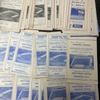 Southend United Home Football Programmes: 28 from the mid to late 50s including 4 of the first match at Roots Hall v Norwich in 55/56. Around 250 spanning the 60s decade plus 160+ from the 70s. Excellent condition with duplication. (Est 450)