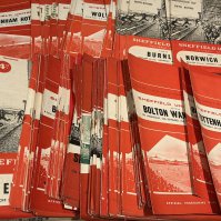 1960s Sheffield United Home Football Programmes: Over 400 mainly early to mid 1960s in excellent condition with duplication. C/W nearly 80 from the early to mid 70s. Instructions to sell. (500+)