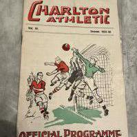 35/36 Charlton v Hull City Football Programme: Good condition league match with pencilled team changes. 