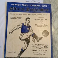 37/38 Ipswich Town v Cheltenham Town Football Programme: Southern League match 19 3 1938 in excellent condition with no team changes. Nice pull out picture of the match v Colchester with the whole pitch and large attendance evident.