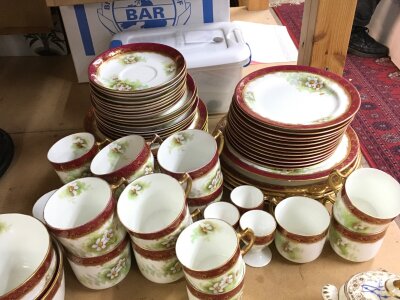 Floral tea and dinner service 51 pieces