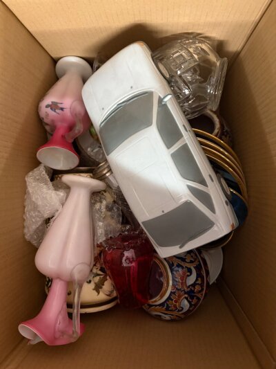 Two boxes containing various glass and ceramic including Lladro NO RESERVE