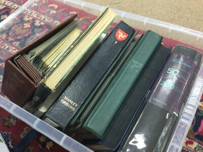 A collection of British stamps, no Reserve