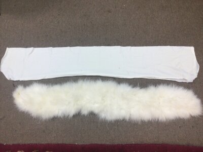 An ostrich stole, 108cm wide