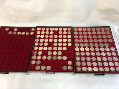 A collection of shillings with earliest example from 1817. Some very good definition coins.