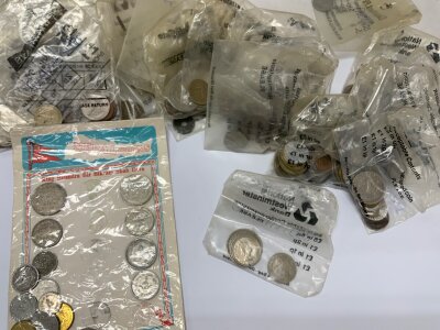 A large collection of varied world coins, Cameroon - Seychelles
