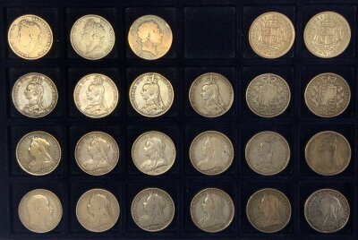 A well presented collection of British crowns George III - George VI. Dates include. 1819, 21/22/45 x 2/87/88/89/90/92 x 2/93 x 3/94/95/96/96/97/98/99