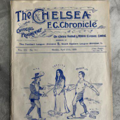 1907 - 1908 Charity Shield QPR v Manchester United At Chelsea Football Programme: Good condition 4 page ex bound programme with no writing.