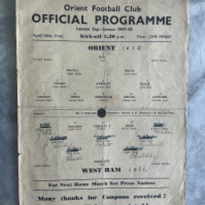 1941 - 1942 Orient v West Ham Football Programme: Ex bound single sheet London Cup match dated 18 4 1942. Tram changes score and folding.
