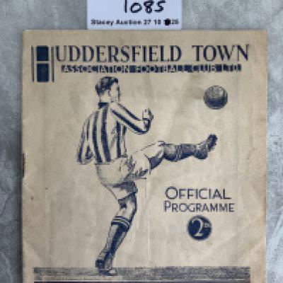 1937 - 1938 Huddersfield Town v Hull City FA Cup Football Programme: Good condition programme with no team changes.