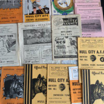 Hull City Football Programmes: Aways include 50/51 Birmingham, 52/53 Notts County, Doncaster, 57/58 Halifax, 58/59 Wrexham x 4. Homes include 48/49 Crewe, 50/51 Doncaster and more.