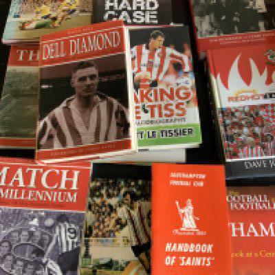 Southampton Football Book Collection: Autobiographies of Case Le Tissier Jones with Bates and Paine signed. Full Time At The Dell and more. C/W two away railway handbills from the 60s. 10 books and some yearbooks.