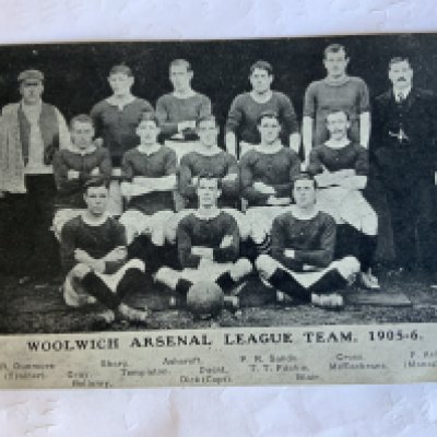 Woolwich Arsenal 1905 - 1906 Football Postcard: Original very good condition 120 year old postcard of the team with trainer and manager.