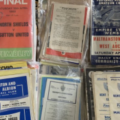 Non League Football Programmes: From the 1950s onwards in good condition to include some first and last seasons. (155)