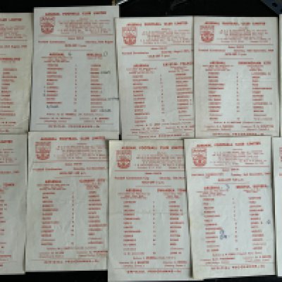 Arsenal 69/70 Reserve + Youth Football Programmes: Probable full set of 20 Football Combination + Cup plus Friendly v Sunderland, 2 x London Challenge Cup and a SJFC. All cards except the SJFC. (23)