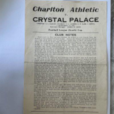 44/45 Charlton v Crystal Palace Football Programme: Good condition single sheet League Cup South programme with no team changes. Fold.