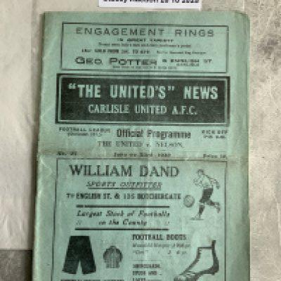 1929 - 1930 Carlisle United v Nelson Football Programme: 3rd Division North match in good condition with one team change. Fold. Dated 23 1 1930 and is the played match not the postponed from December.