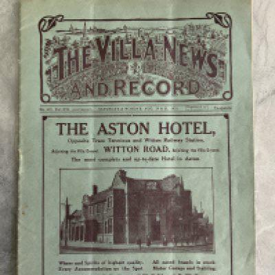 1925 - 1926 Aston Villa v Burnley Football Programme: 1st Division match in very good condition with no team changes. First time the new offside law was used that Burnley did not adapt to. This 10-0 with for Villa was the biggest margin in the first division that season.
