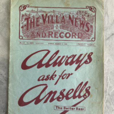 32/33 Aston Villa v Middlesbrough Football Programme: 1st Division match in good condition with no team changes.