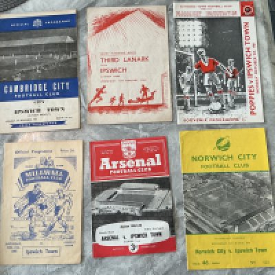 Ipswich Town Away Friendly Football Programmes: 55/56 Millwall, 57/58 Norwich, 59/60 Third Lanark, 61/62 Cambridge City, Arsenal, Kettering. Good. (6)