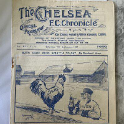 34/35 Chelsea v Tottenham Football Programme: Fair condition 8 page League programme with no team changes. Staple rotted away leaving hole.