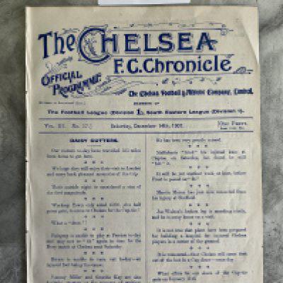 1907 - 1908 Chelsea v Dumfries Football Programme: Excellent condition ex bound 4 page friendly with no team changes. Dumfries became Queen of the South 11 years later.