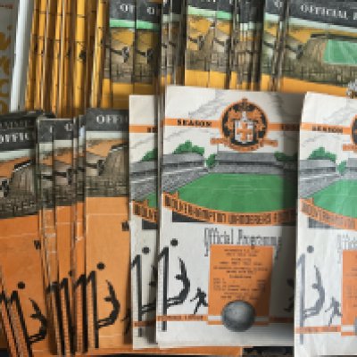 Wolves Home Football Programmes: 21 from the mid to late 50s and a further 120 more spanning the 60s decade. Includes single sheets played at Wolves for FA Cup replays 60/61 Stoke v Aldershot and 65/66 Man City v Everton. Very good with duplication. (140+)