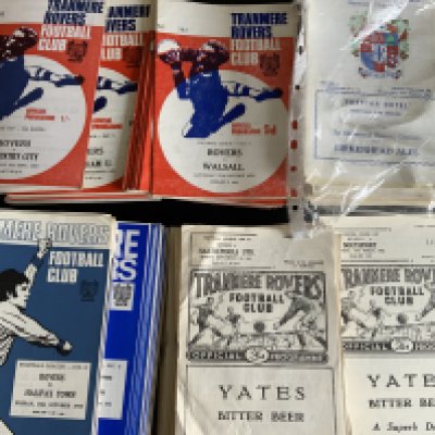 Tranmere Rovers Home Football Programmes: 40 from the early 70s. Sets from 61/62 and 67/68 could be complete. Instructions to sell. Very good. (est 85)