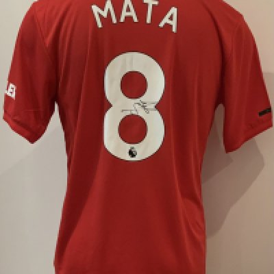 Manchester United Mata Signed Football Shirt: Adidas short sleeve XL Mata number 8 signed Manchester United Shirt.
