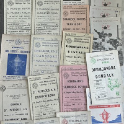 1950s Irish Cup Finals + Semi Final Football Programmes: Includes Challenge Cup Finals 1950 1951 + Replay 1952 1953 1954 1955 1956 1957 1959 + Replay. There are additionally some early 60s finals. Semi Finals are from 1949 up to the late 50s. There are many duplicates. Mostly good with a small percentage having scores to front. Stunning must view lot with high retail value. (75)