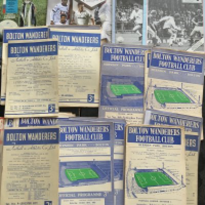 Bolton Wanderers Football Programme Collection: Good condition covering 19 x 1950s, 19 x 1960s. includes 3 x 1951/2, 1953/4 v Liverpool and 1959/0 versus Manchester United + Burnley (Champions). Good with no duplication. (44)
