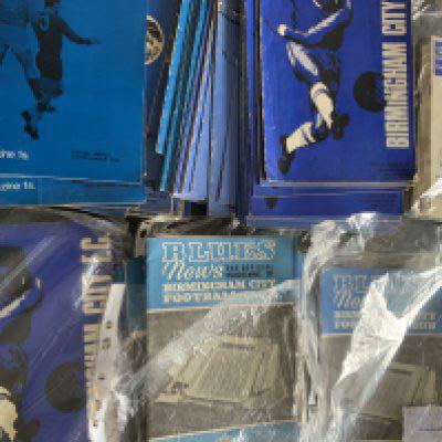 Birmingham + Aston Villa Home Football Programmes: Birmingham has 6 complete or near complete sets from the 60s and further 60s + 70s. Aston Villa has a set of 62/63 and a few early 70s. Instructions to sell. Very good. (box)