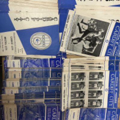 Cardiff City Home Football Programmes: 12 from the 50s plus 6 complete or near complete sets from the 60s. In total around 250 from the 60s plus some early 70s. Instructions to sell. Very good. (est 300)