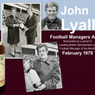 John Lyalls West Ham 1979 Bells Scotch Whisky Football Award: A gallon of whisky for being the Bells February 1979 Manager Of The Month with unopened contents. C/W a programme v Leicester City picturing Lyall receiving the Scotch.