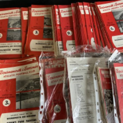 Bournemouth Home Football Programmes: 27 from the 50s plus 4 near complete or complete sets from the 60s. In total around 170 from the 60s plus some early 70s. Instructions to sell. Very good. (est 230+)