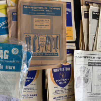 Mansfield Town Home Football Programmes: 13 from the late 50s plus 3 near complete or complete sets from the late 60s. In total around 160 from the 60s plus some early 70s. Instructions to sell. Very good. (est 220+)