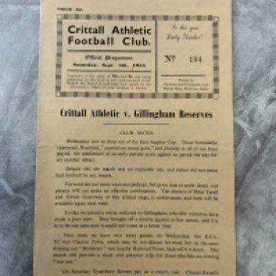 53/54 Crittall v Gillingham Reserves Football Programme: Eastern Counties League match with team changes dated 5 9 1953. Very good.