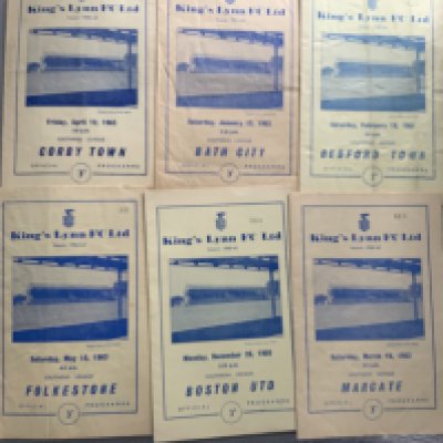 1960s Kings Lynn Home Football Programmes: 10 from the early to mid 60s plus a further 8 from the late 60s/early 70s. Good. (18)