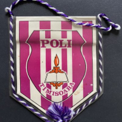 John Lyalls West Ham v Polytechnica Timisoara Football Momentos: Three different pennants given to Lyall in the 2 ECWC matches plus the programme at Upton Park signed by him.