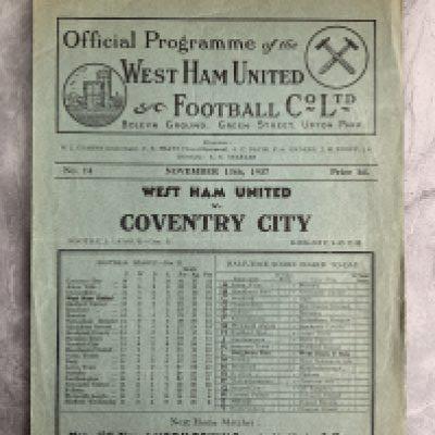 1937 - 1938 West Ham v Coventry Football Programme: Very good condition division two programme with no team changes. Pencilled results inside .